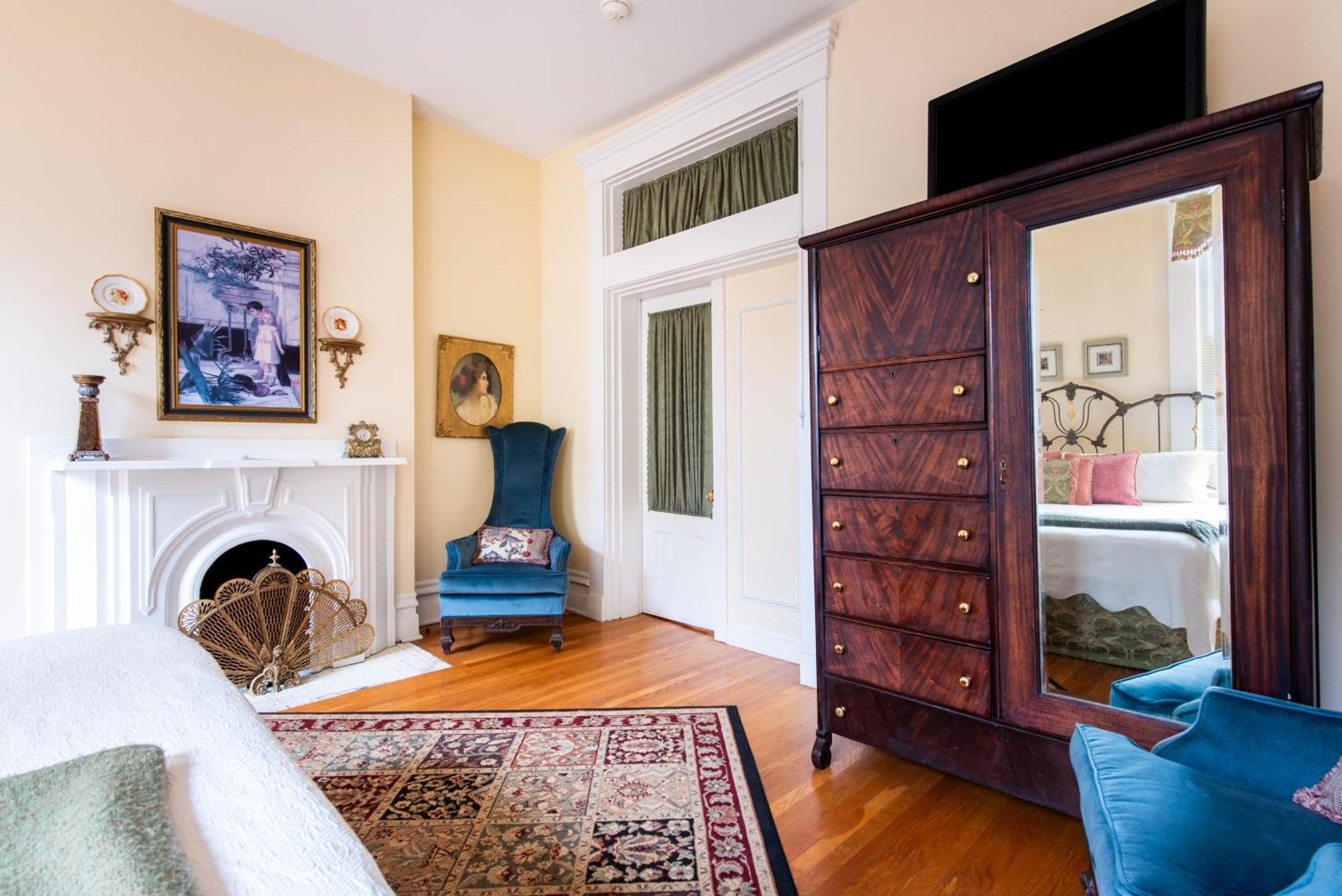 Dupont Mansion Bed & Breakfast 루이빌 객실 사진