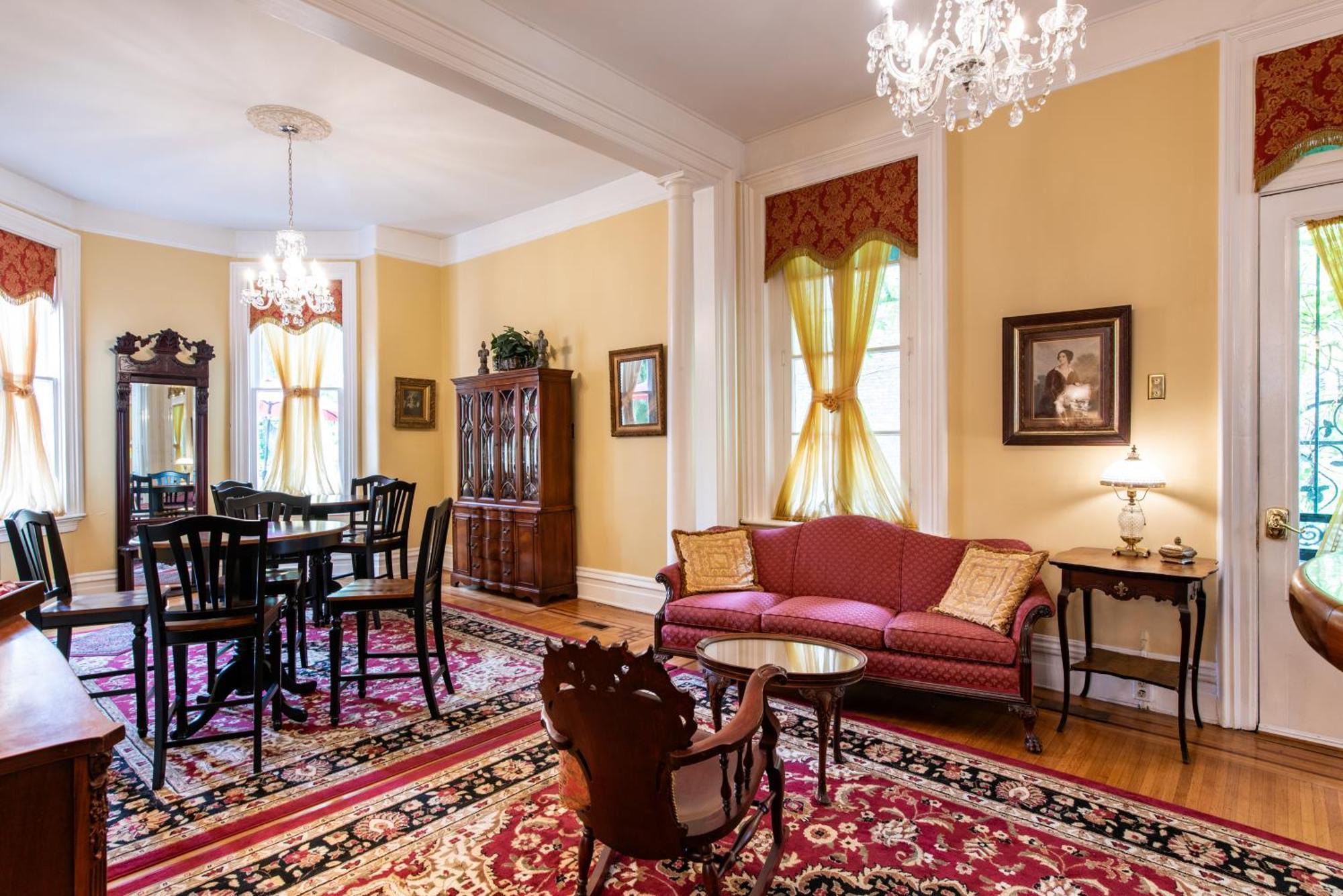 Dupont Mansion Bed & Breakfast 루이빌 외부 사진