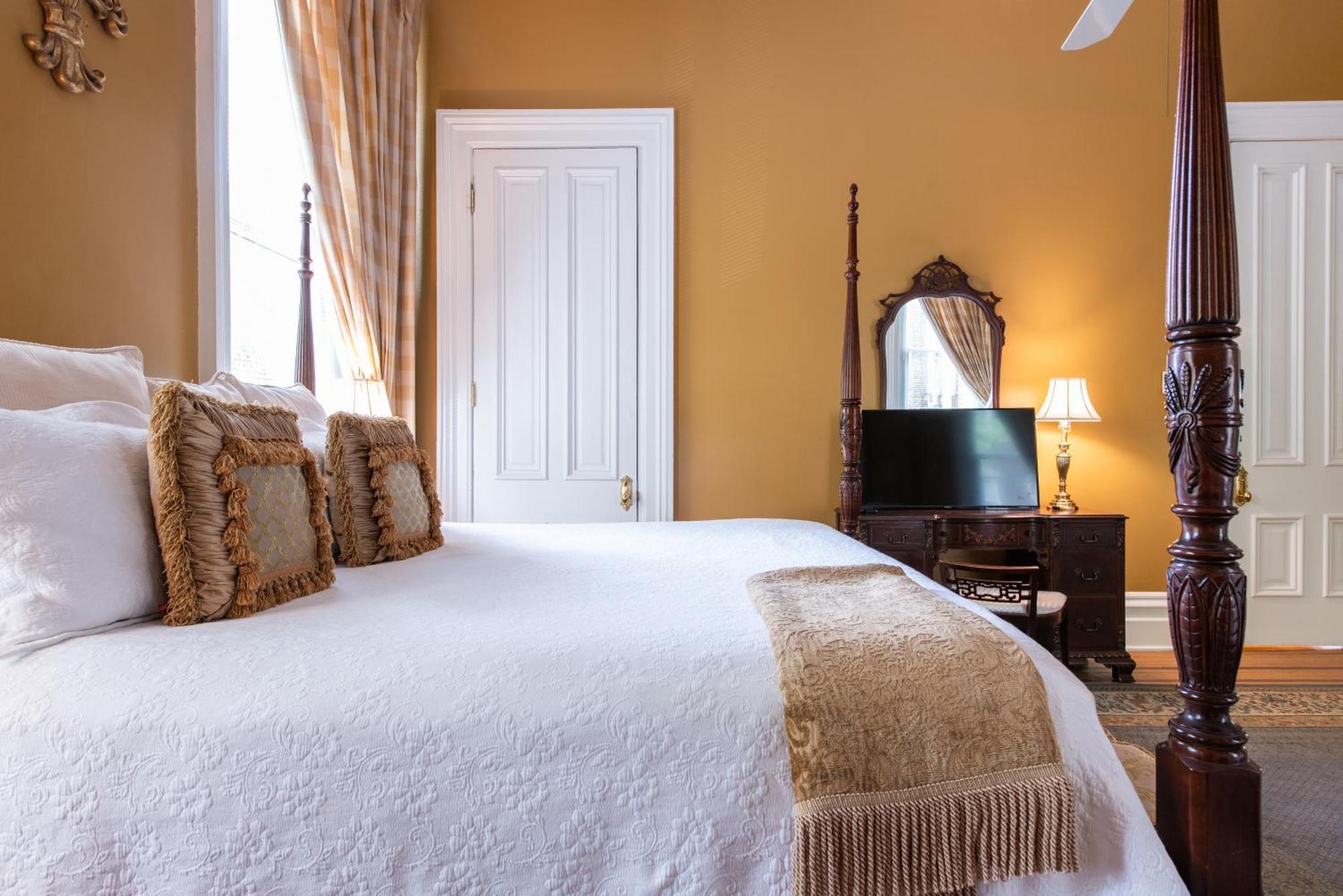 Dupont Mansion Bed & Breakfast 루이빌 객실 사진